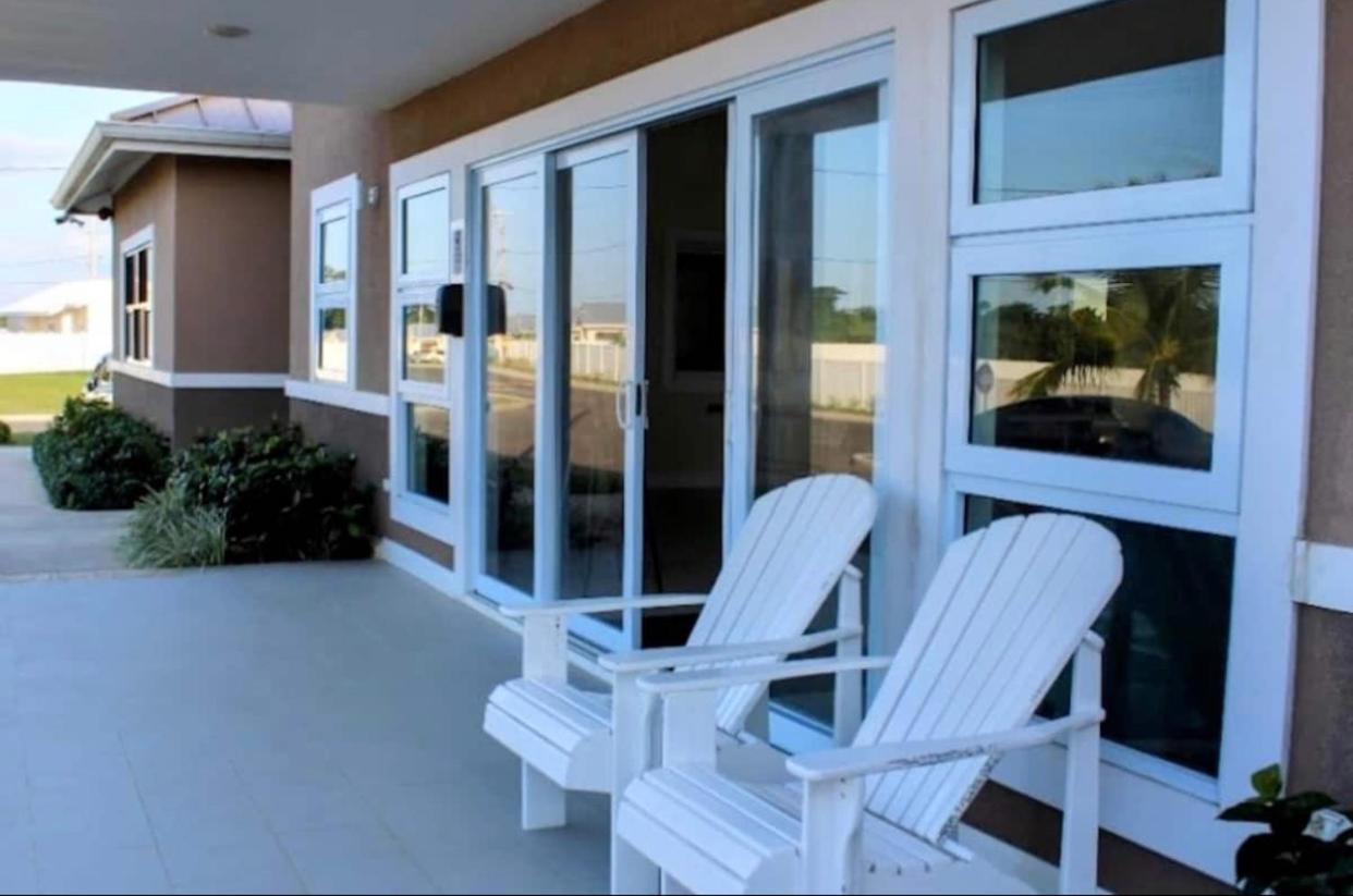 Natalia'S Sweet Oasis Apartment Lucea Exterior photo